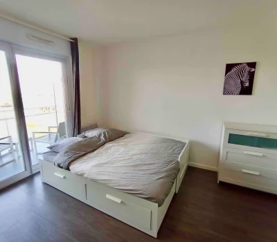 Studio vue sur le lac de La Sole_2